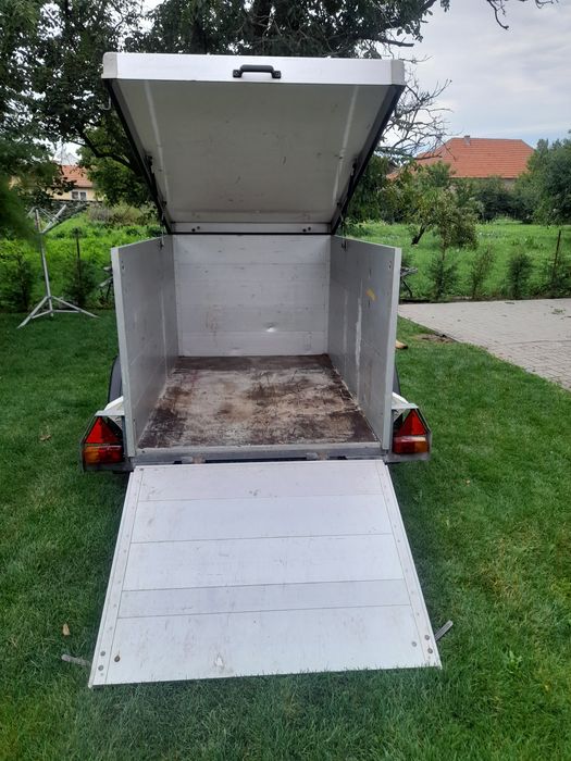 Remorca cub 750kg