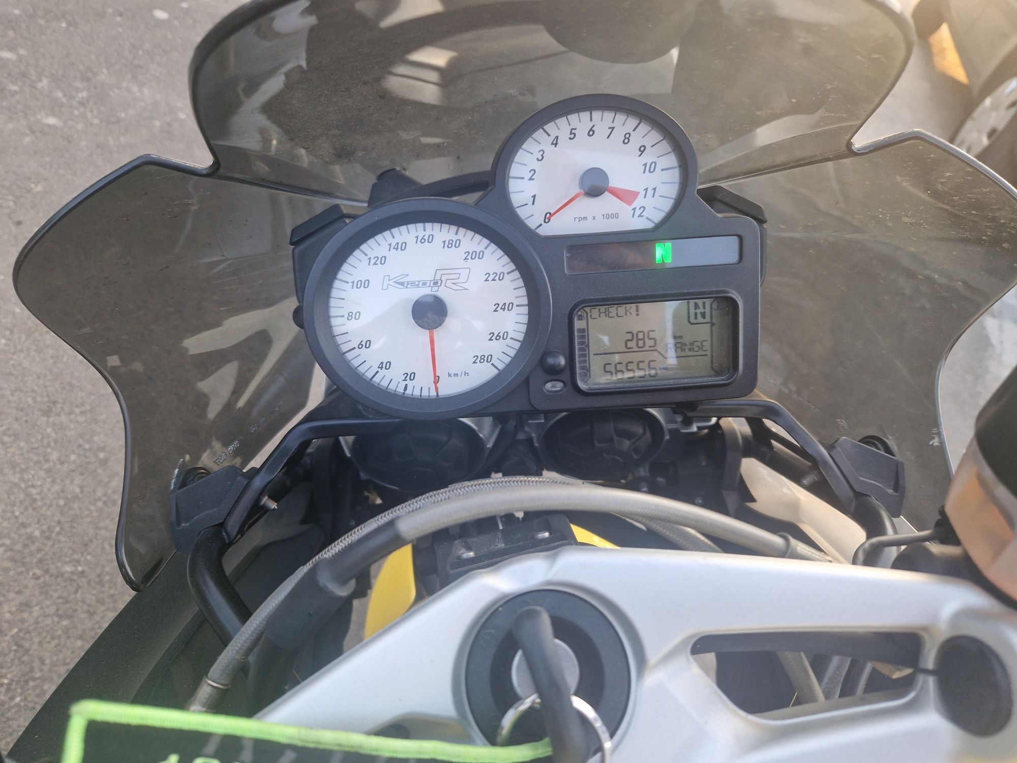 Vând BMW K1200R,