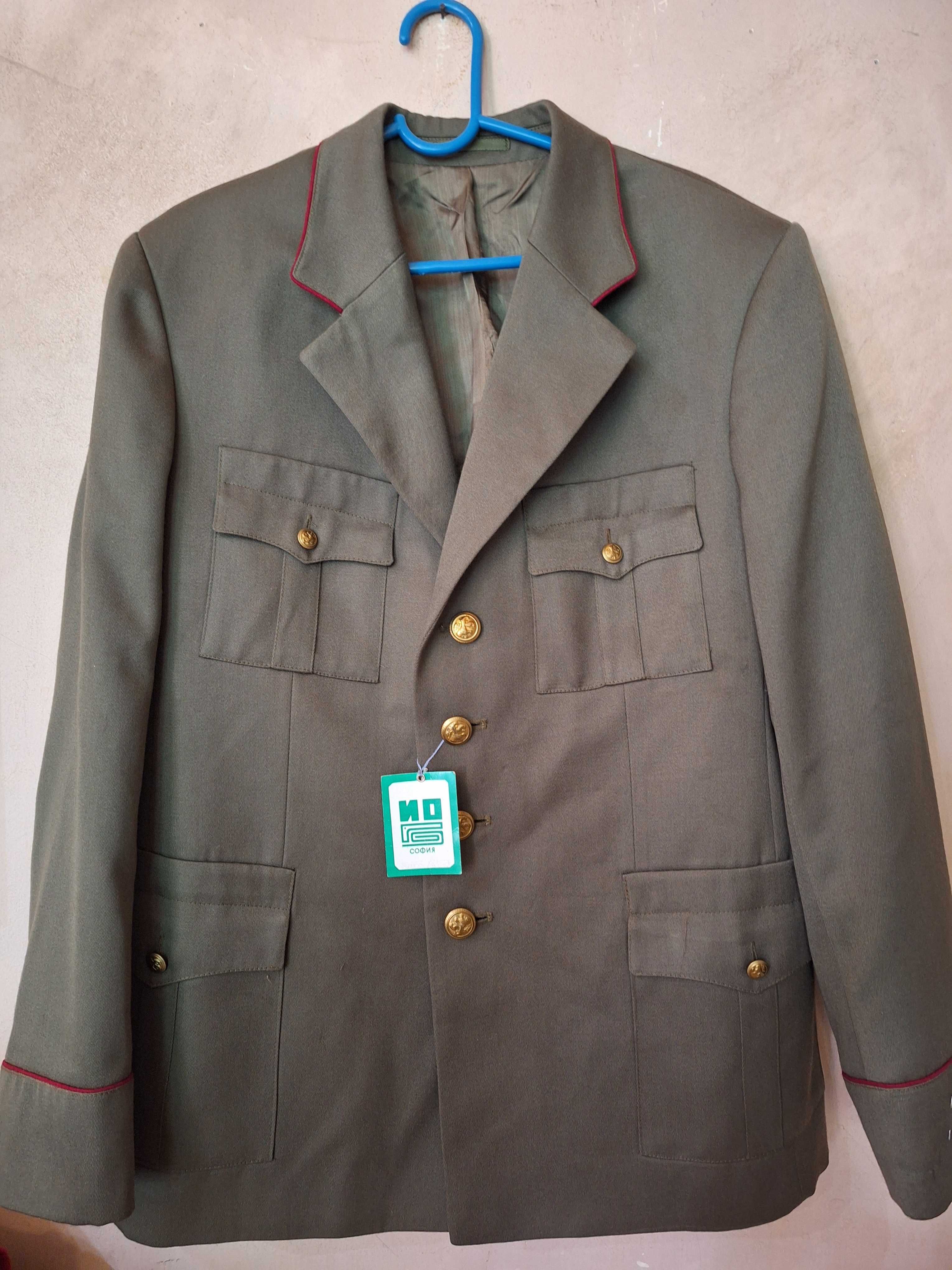 Военна куртка униформа