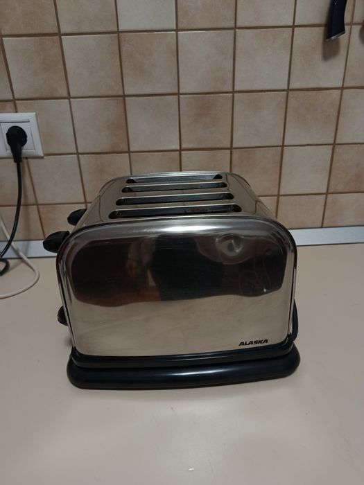 Prăjitor de pâine dublu