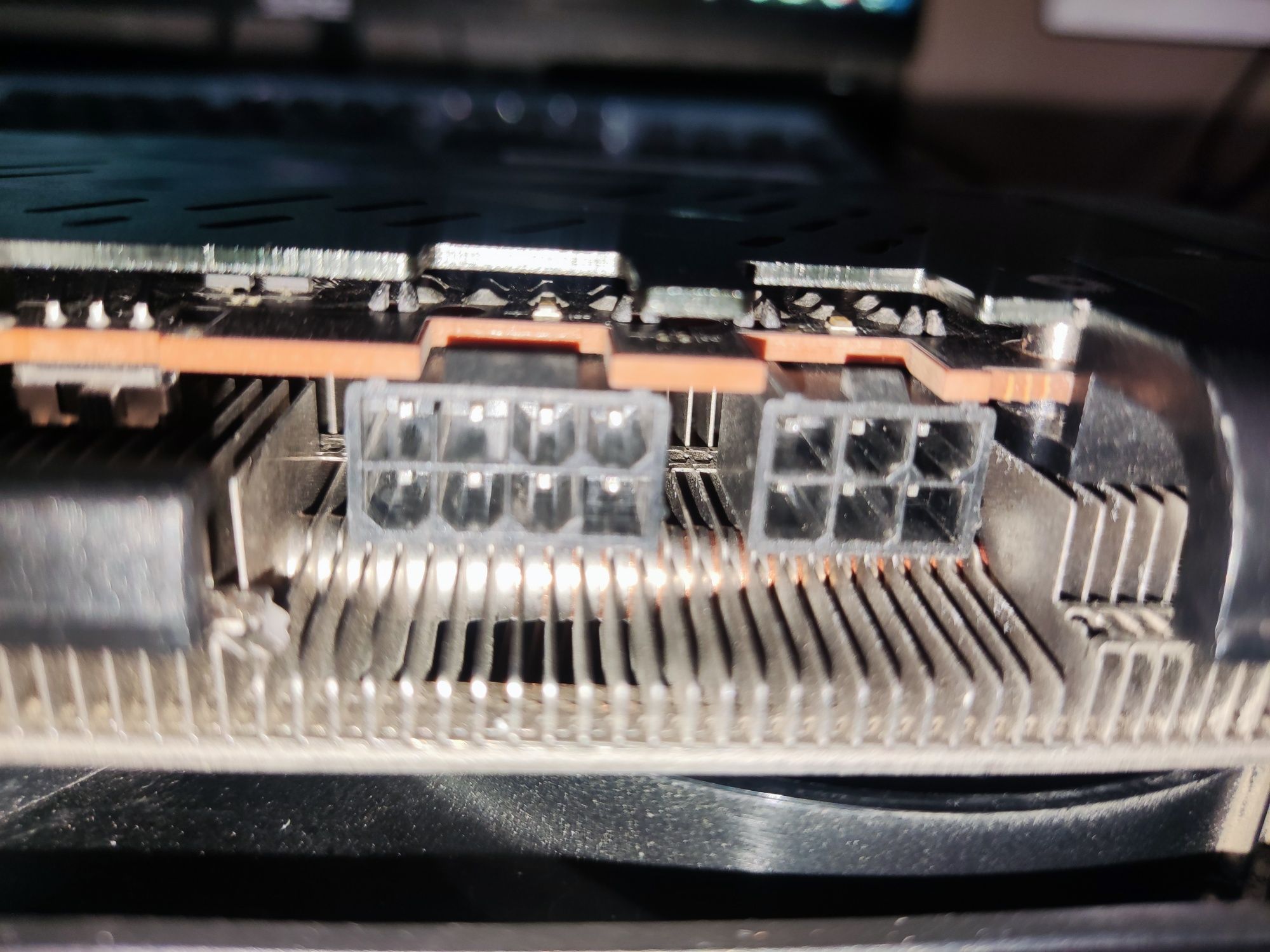 Продам видеокарту AMD XFX RX 5700 XT 8GB GDDR6