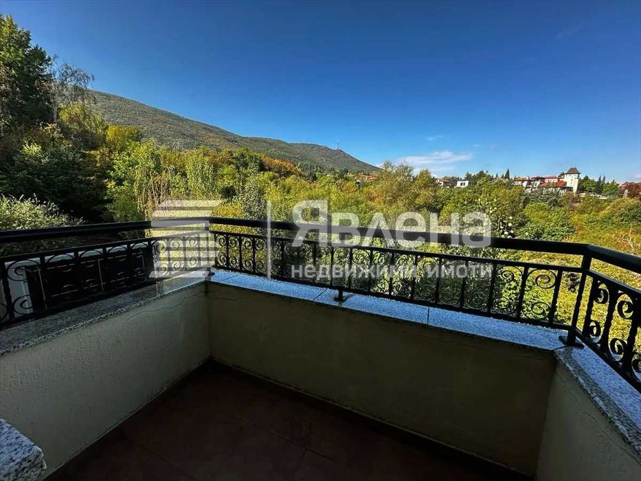 Дава се под наем Двустаен апартамент в София, Център - 90 кв.м за 997.05 € - Снимка #4