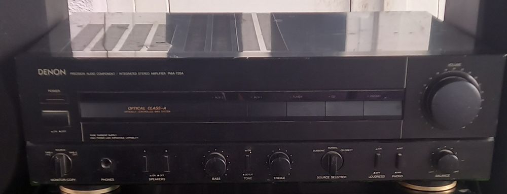 Amplificator DENON 250W