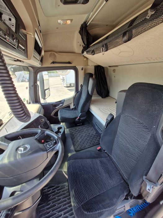 Se vinde cap tractor Mercedes Actros