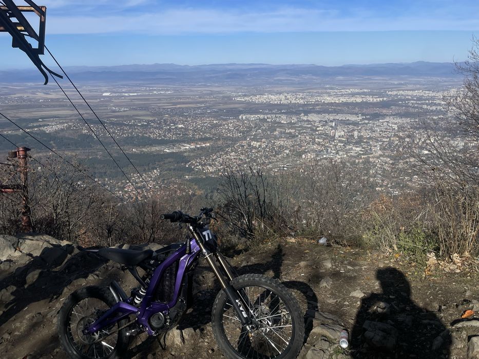 Surron light bee x 2025