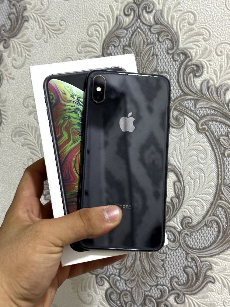 IPhone Xs max kar dok