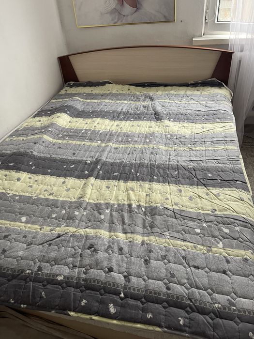 Кровать  продам 150*200