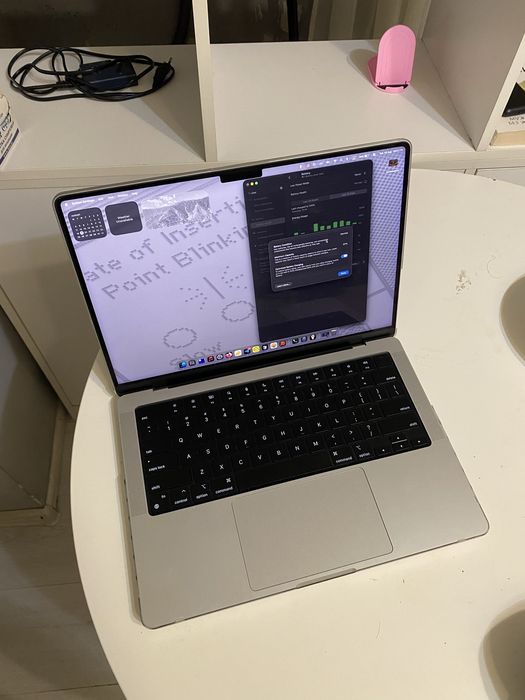 Macbook Pro 14 M3 8 512