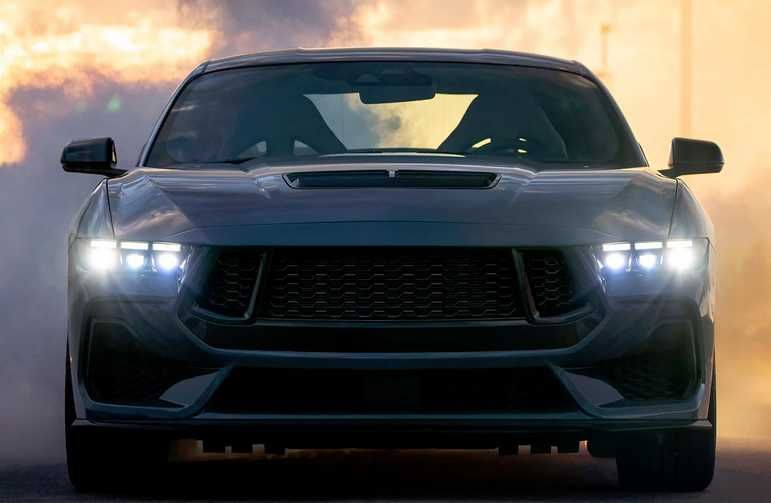 Ново Тунинг фарове за Mustang 2015-2017 S650 ВИЗИЯ