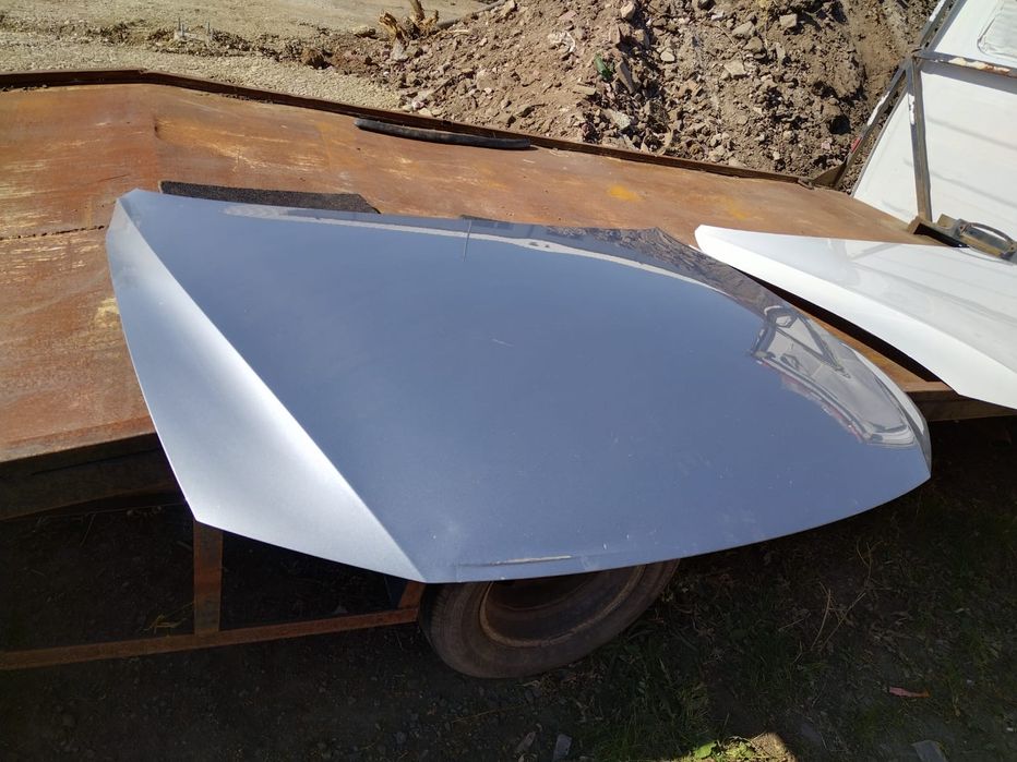 Capota motor grila bara passat b8