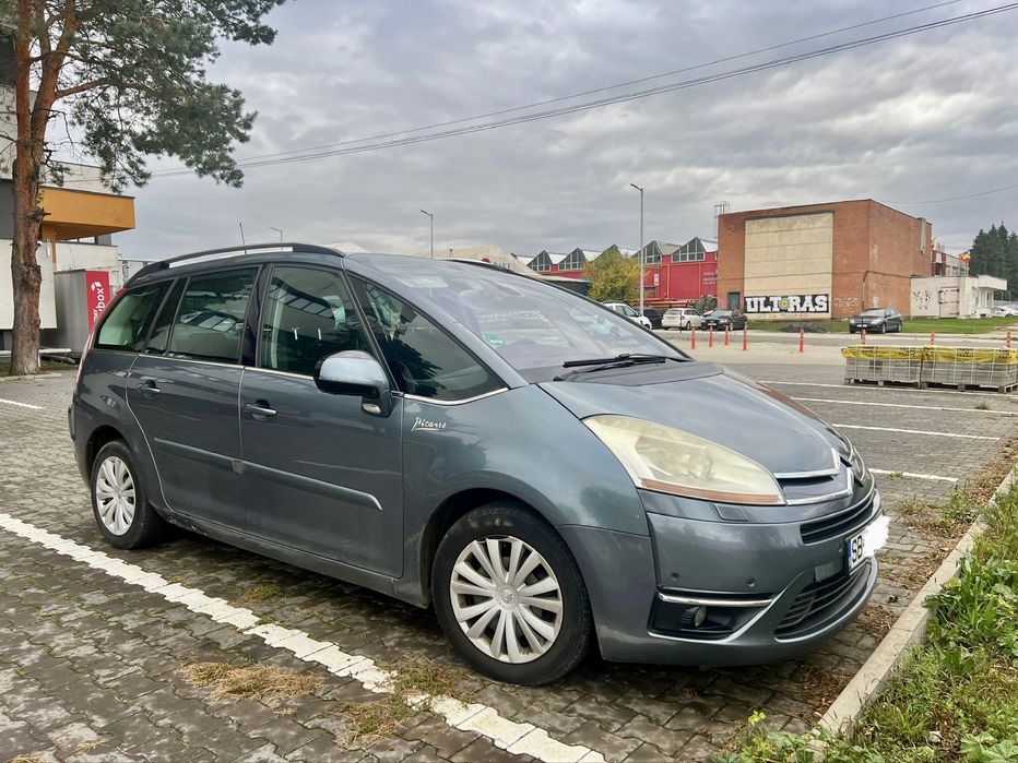 Vând Citroen c4 picasso