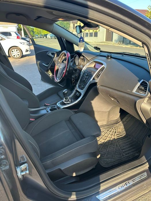 Opel Astra Sports Tourer
