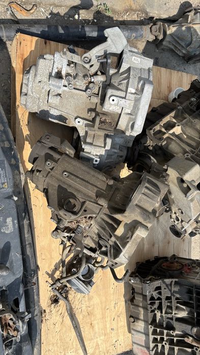 Cutie viteze 1.6 benzina DUU vw golf 4 bora skoda octavia 1 seat leon