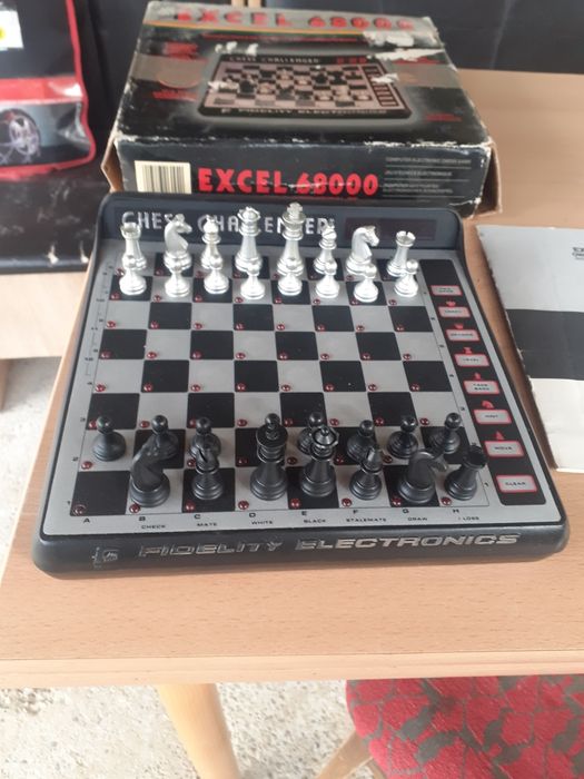 Sah electronic sah  Fidelity Excel 68000 made în USA vintage 1987 cole