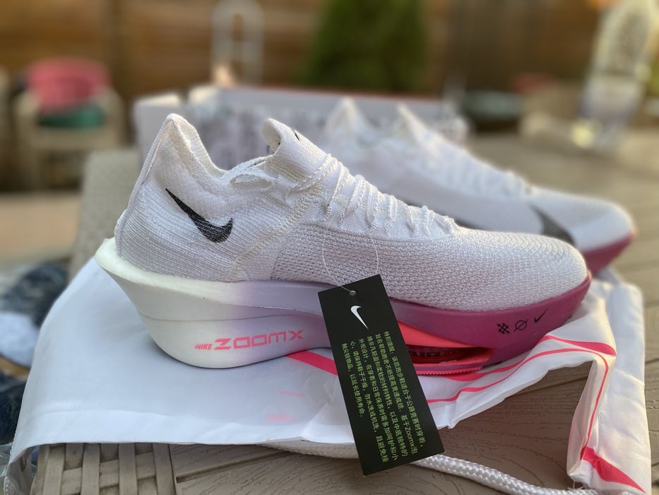 Adidasi Nike Zoom Alpha Fly