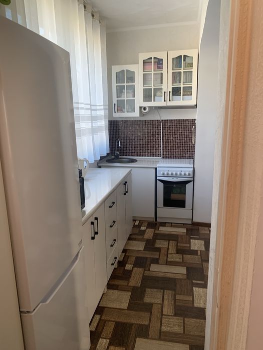 Сдается 2/3 квартира в отличном состоянии, теплая уютная рядом базар..