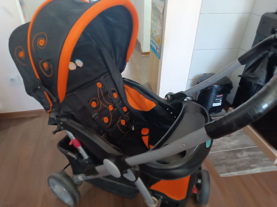 Детская коляска -зимняя