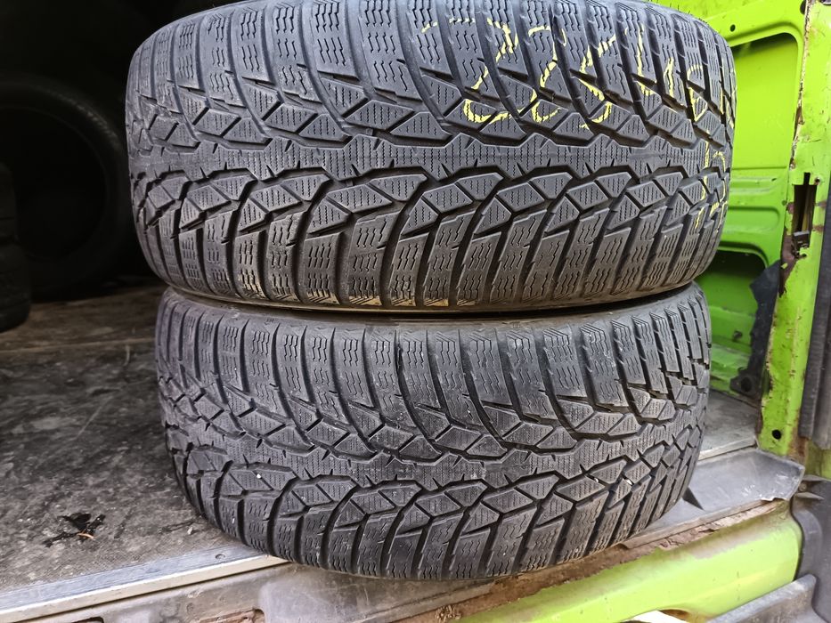 Anvelope MS iarna 225 40 18 nokian 2017 5.5mm