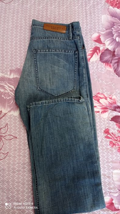 Джинсы в отличном состоянии 30 w 32 L