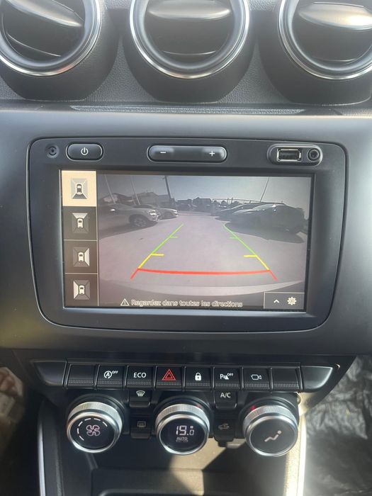 Dacia Duster 1.3 TCE 130cp jante climatronic camere 360 jante 17