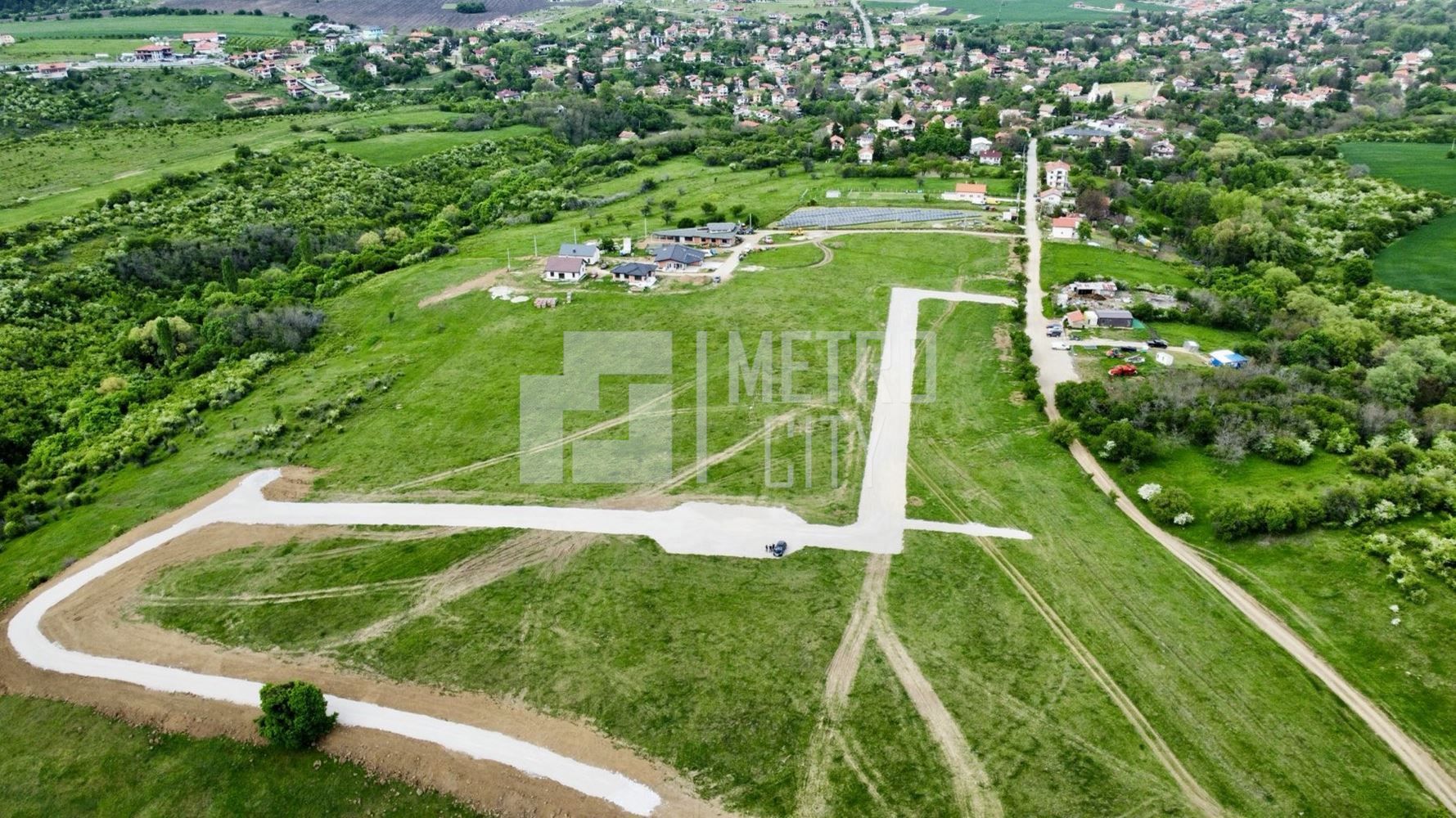 Парцел в София, област-с.Хераково площ 675 цена 57375