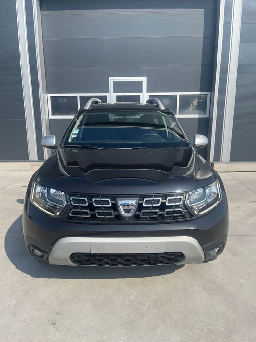 Dacia Duster 1.3 TCE 130cp jante climatronic camere 360 jante 17