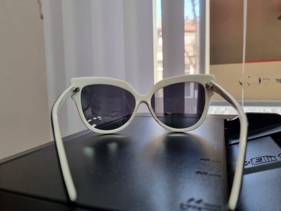 Слънчеви очила Kwiat