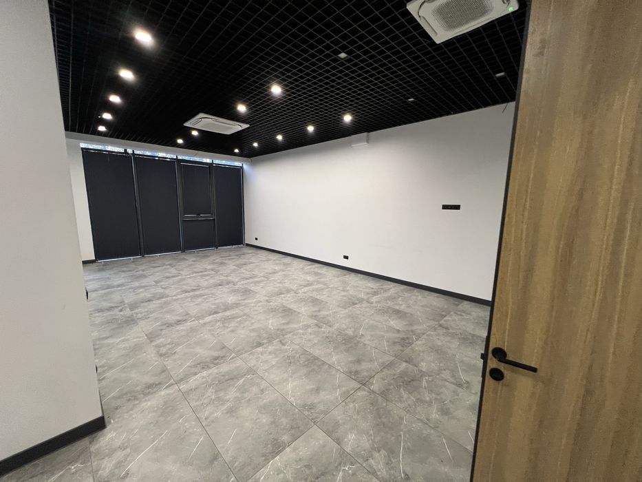 Аренда под офис недалеко от метро Алайский, Шедевр Корзинка 175м2 20$