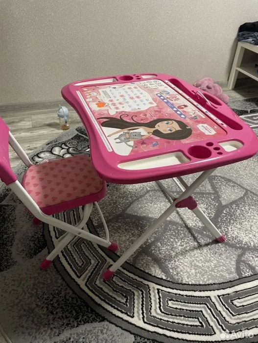 Столик и стульчик