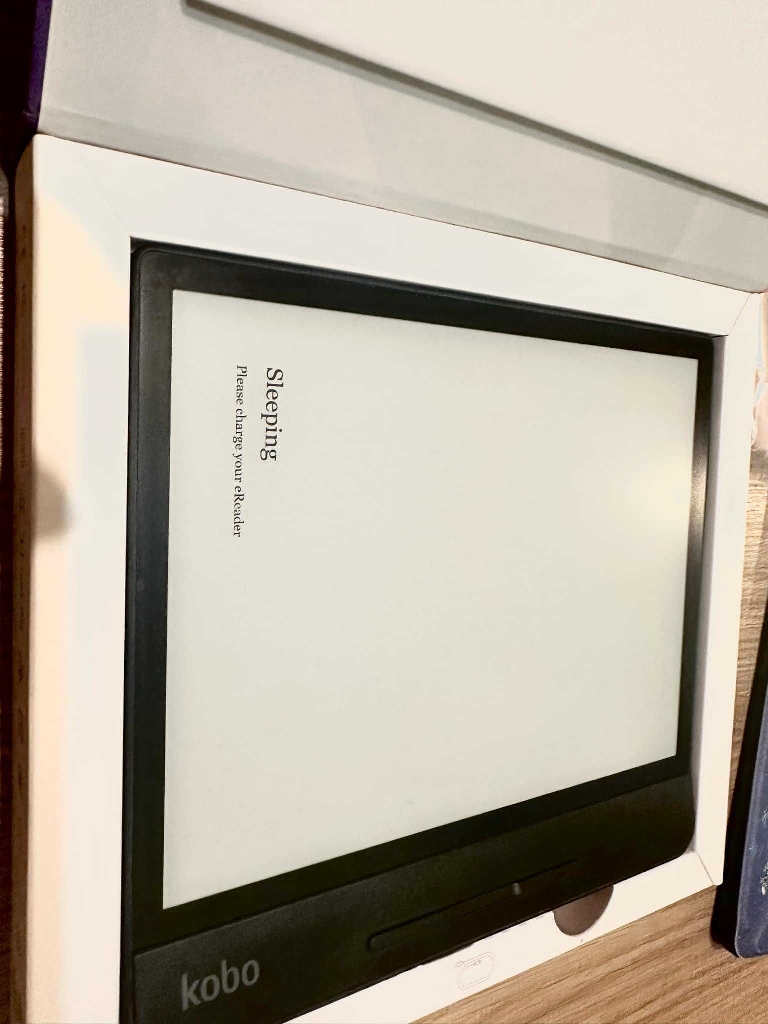 Продавам Kobo Forma 8" – електронен четец