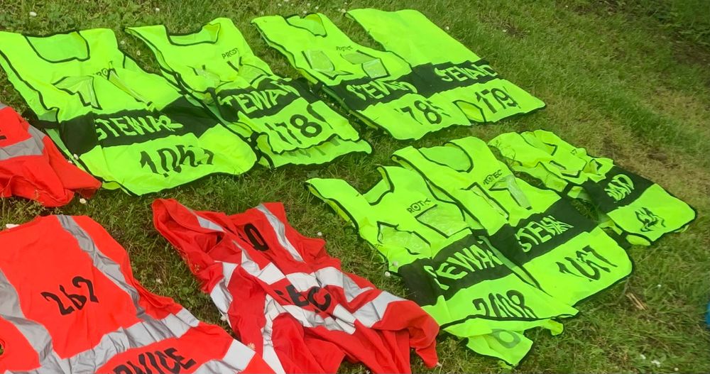 Зелени светлоотразителни  жилетки