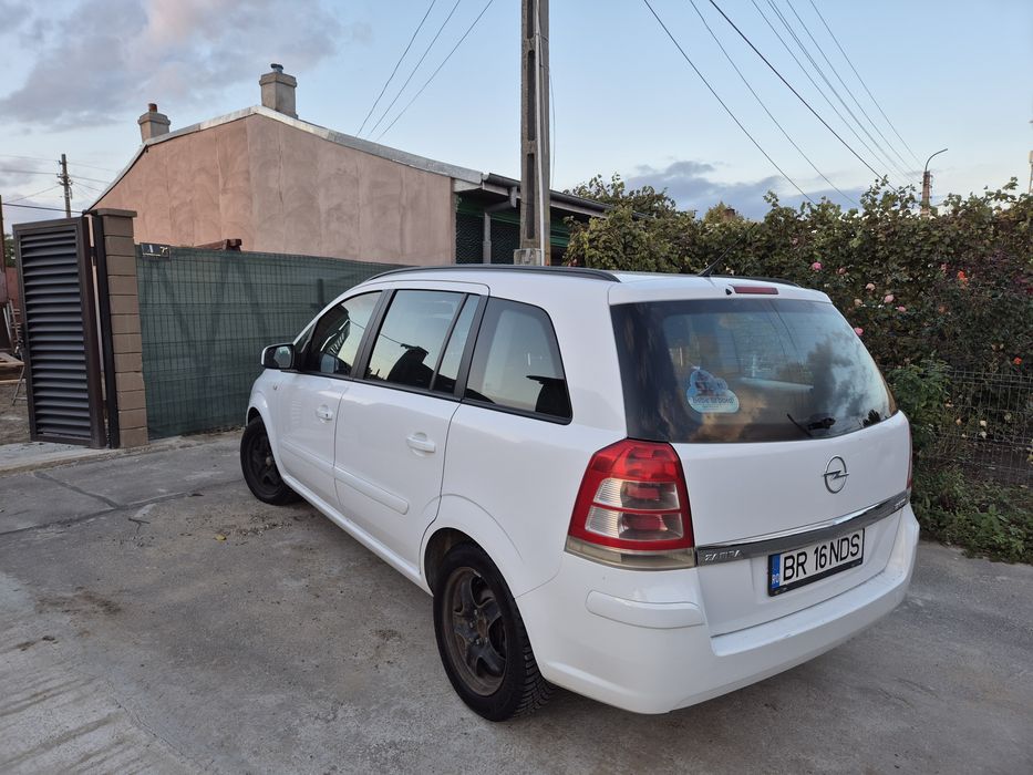 Opel Zafira B 1.7 CDTI, 110 CP, 7 locuri