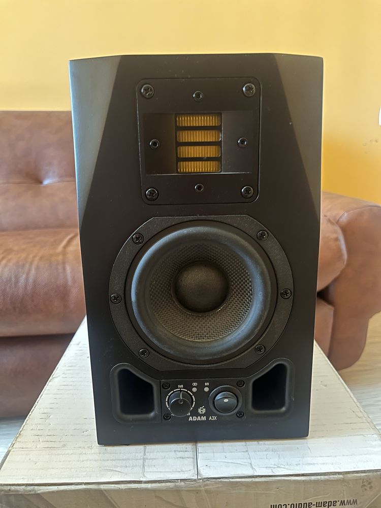 Студийни мониторни колони Adam A3X - 4.5”-инча.