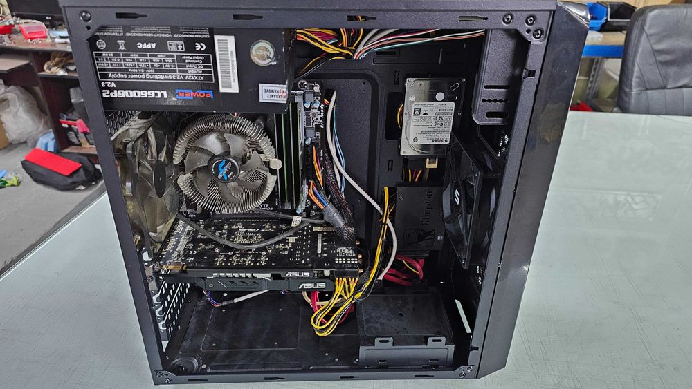 Unitate Desktop Intel I7 4790K, SSD, GTX