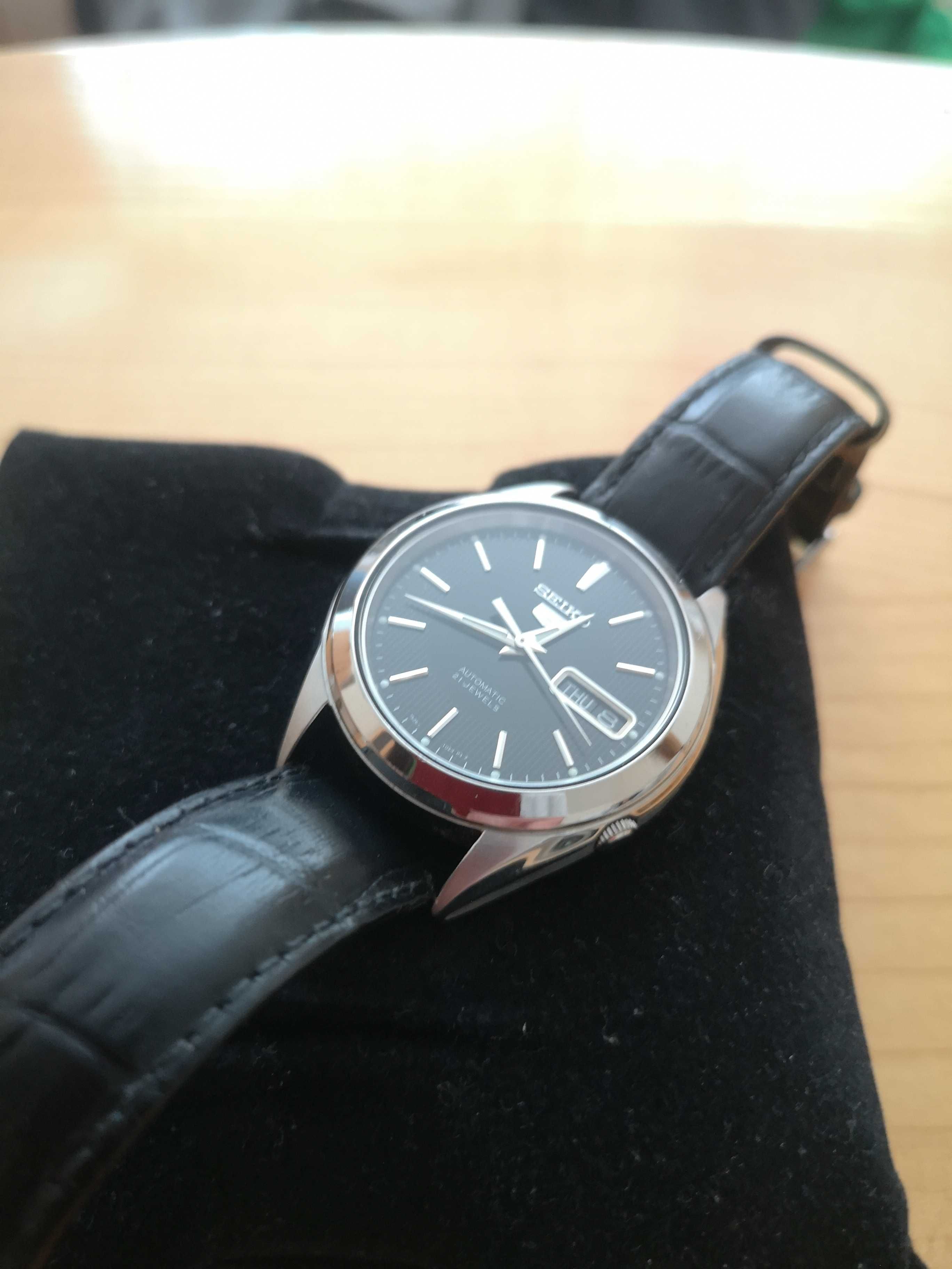 Часовник Seiko 5 Automatic 21 Jewels, SNKL23