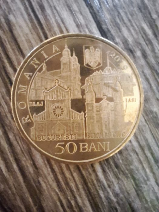 Vând moneda cu Papa Francisc