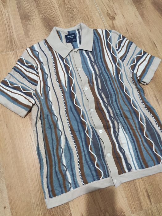 Bluza Abercrombie & Fitch mărimea M