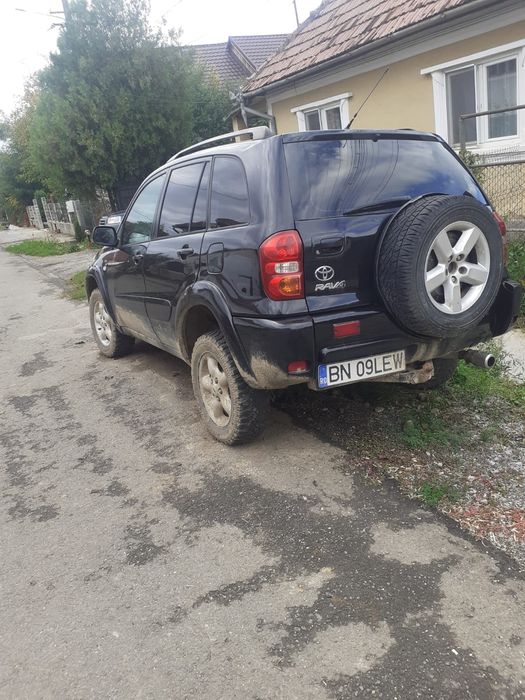 Vând Toyota Rav 4