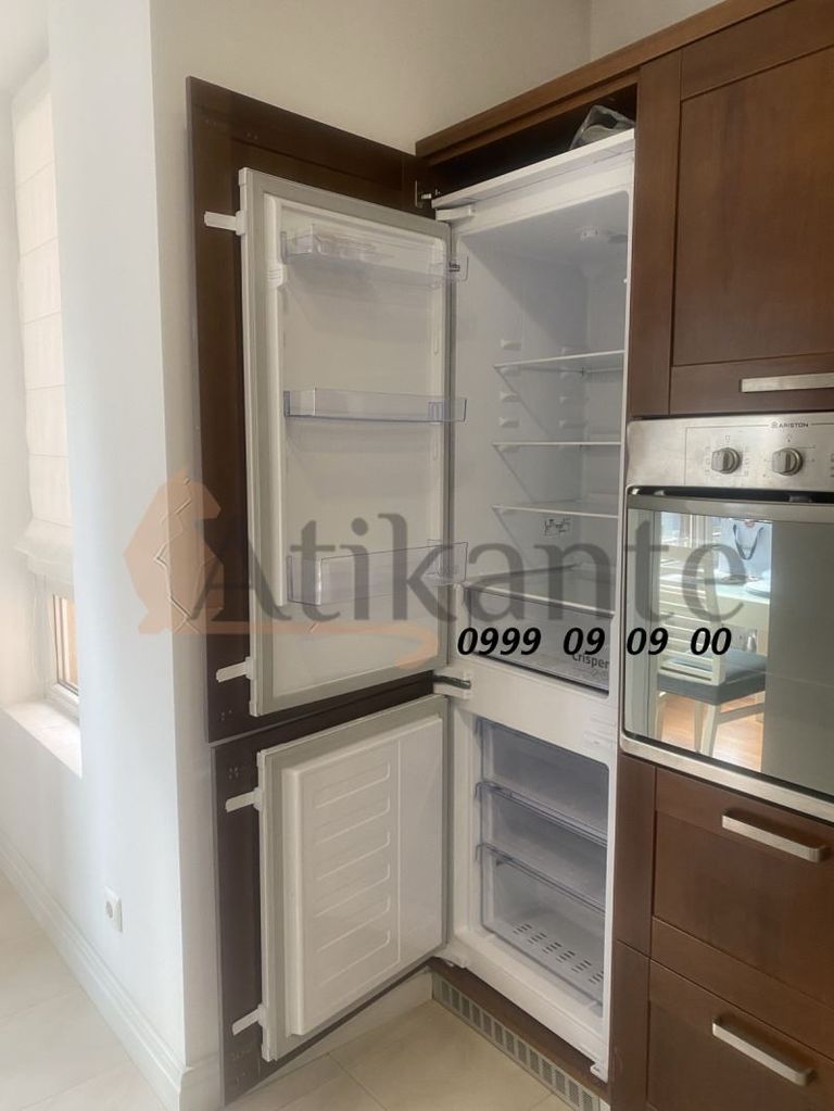 Дава се под наем Четиристаен апартамент в София, Иван Вазов - 160 кв.м за 1500 € - Снимка #1