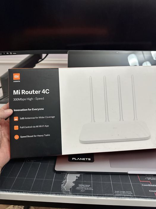 Роутер Xiaomi четырех рожковый