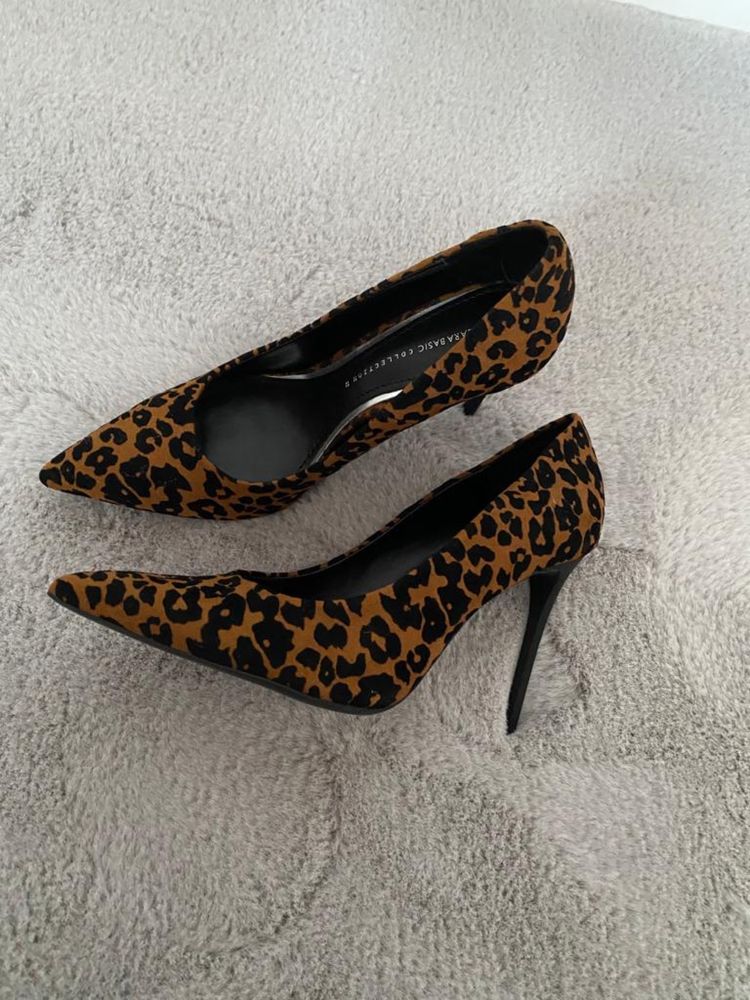 Pantofi Stiletto Zara