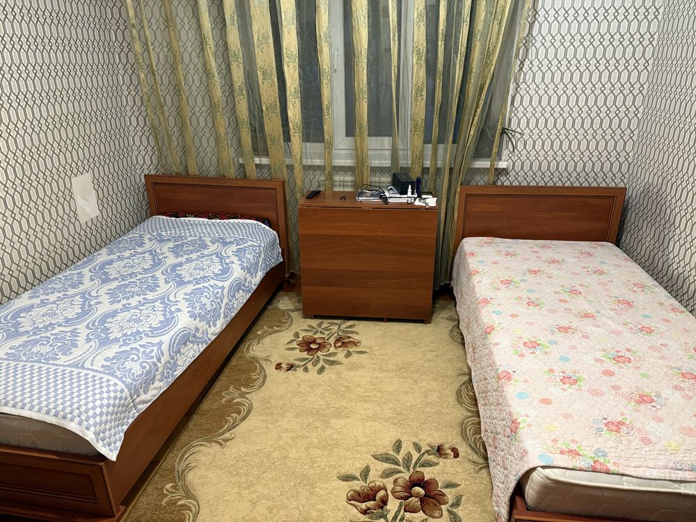 Продается мебель в отличном состоянии(шкаф, 2 кровать)