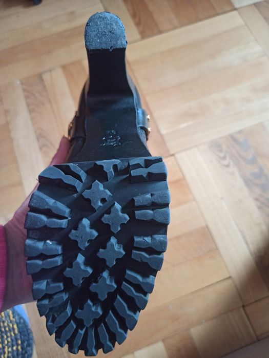 Кожени обувки 38