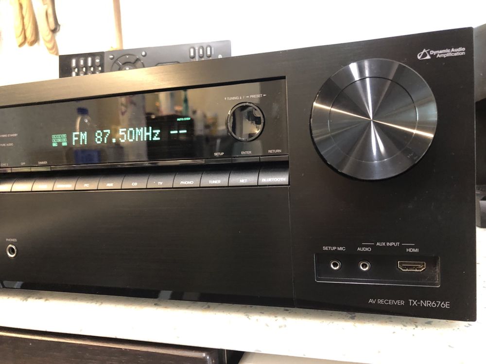 Като нов Onkyo TX-NR676e Bluetooth Wi-Fi