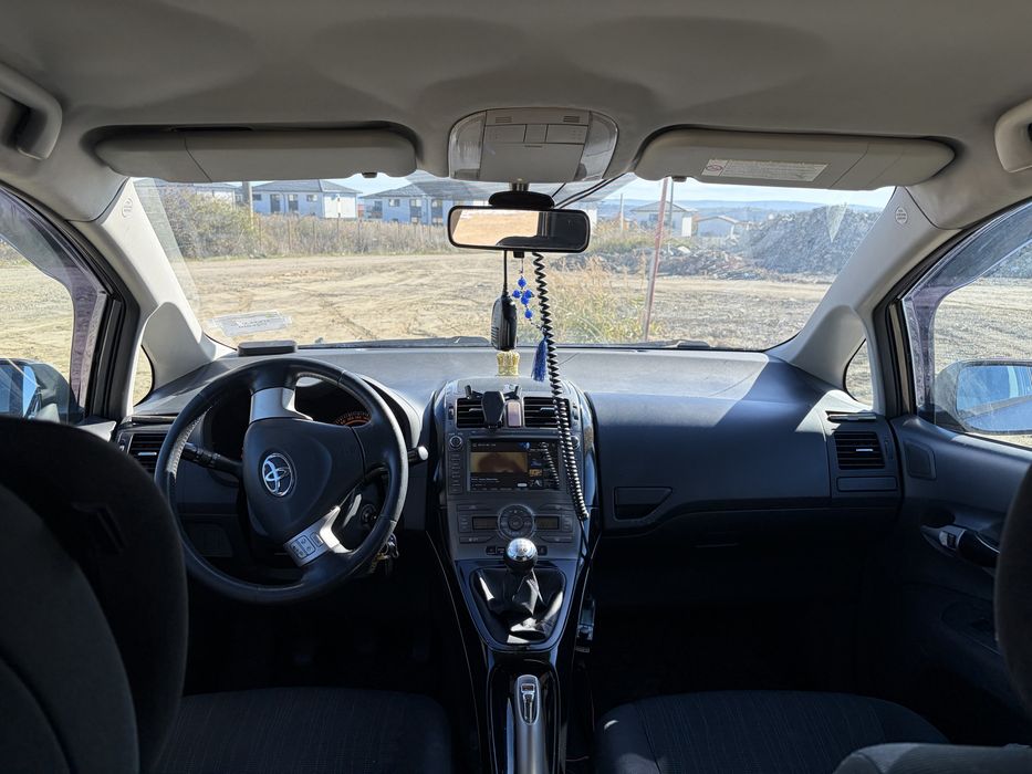 Toyota Auris I 1.4 D-4D (90 CP)