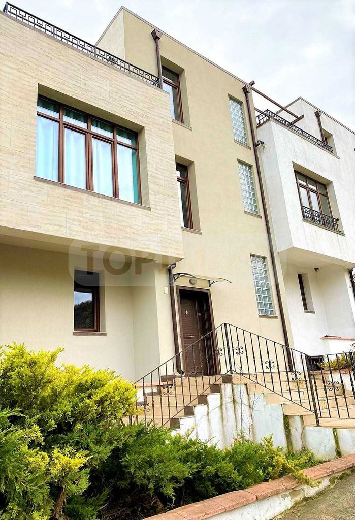 Продава се Къща в Балчик - 240 кв.м за 830 €/кв.м - Снимка #22