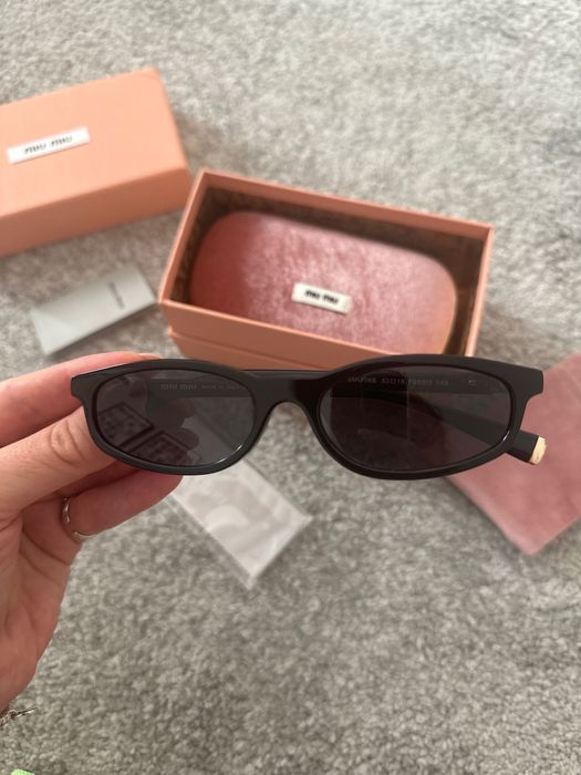 Ochelari de soare MIUMIU (MUA06S)   noi