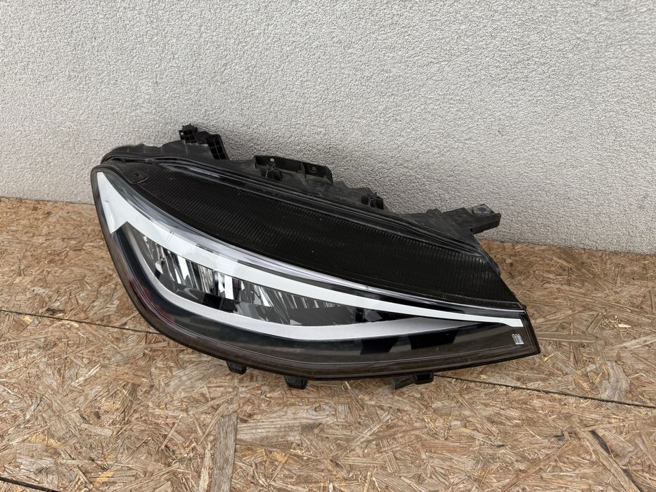 Far dreapta VW ID4 id.4 Full LED Original Europa