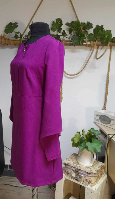 Рокля на Lucy, чисто нова