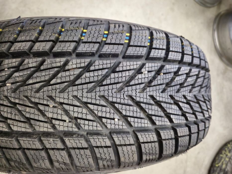 1 anvelopa iarna Goodyear 205 55 16  DOT 2024